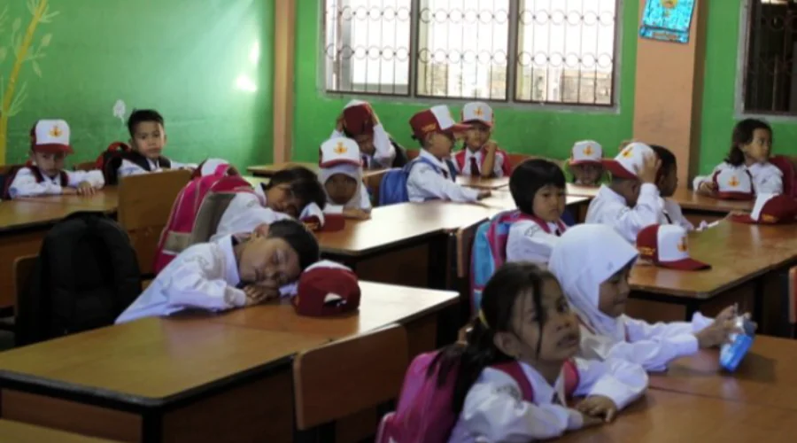 Gambar Artikel Lazy Children Study After Long Holidays, UM Surabaya Lecturers Suggest These 5 Things