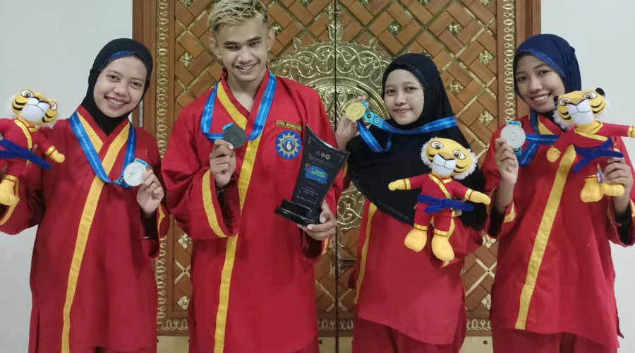 Gambar Berita Atlet UM Surabaya Borong Juara di Ajang Tapak Suci Internasional Virtual 2021
