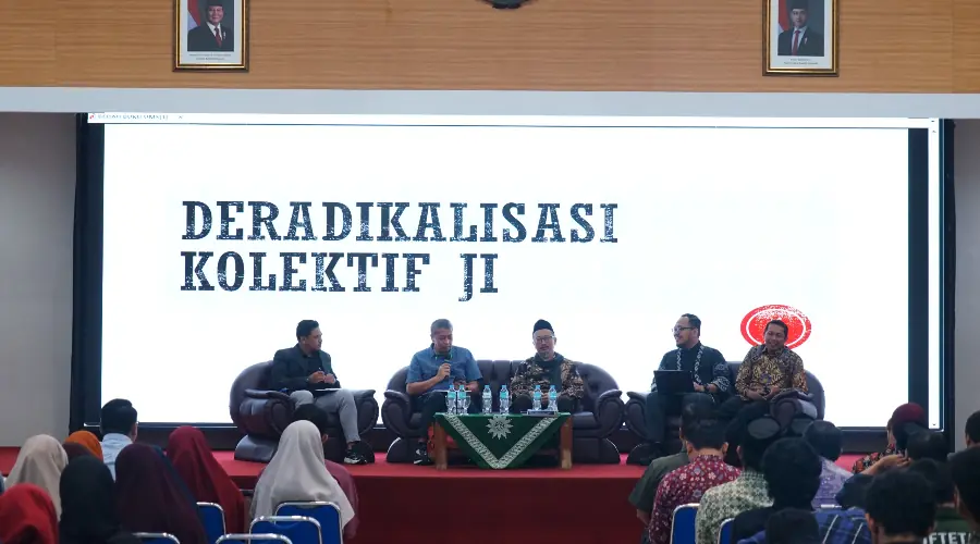 Gambar Berita Bedah Buku JI The Untold Story di UMSurabaya: Pembubaran Jamaah Islamiyah Dikaji dari Perspektif Akademik