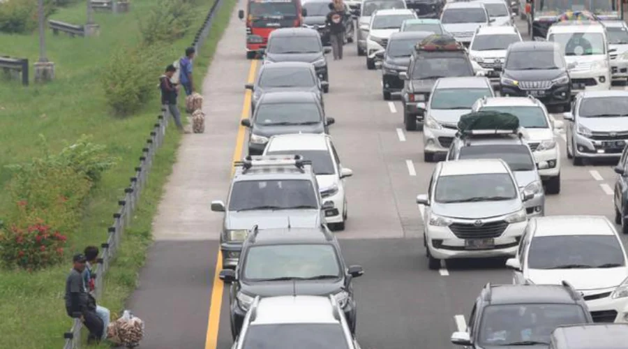 Gambar Artikel Dosen UM Surabaya: 8 Komponen Mobil Ini Wajib Dicek Jelang Mudik Lebaran