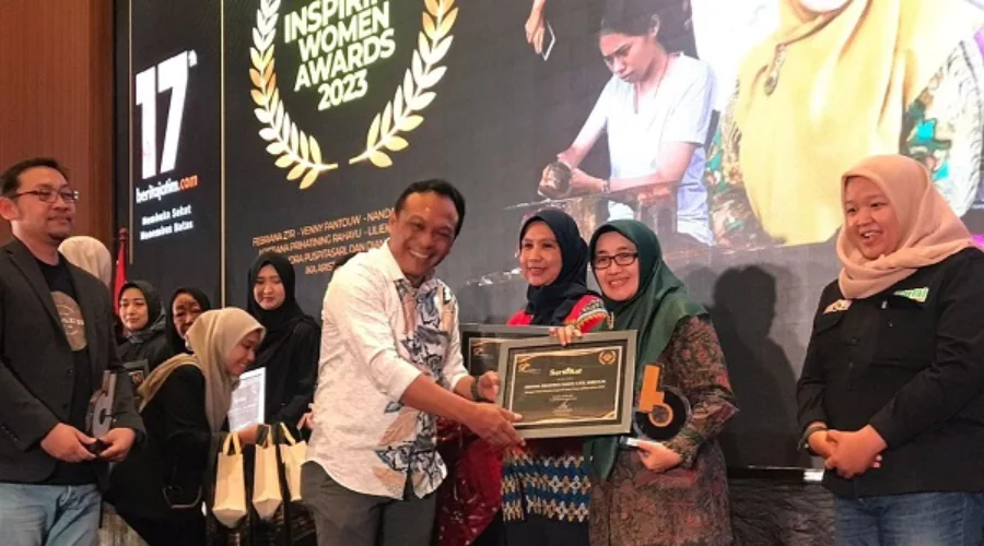 Gambar Berita Dosen UM Surabaya Raih Anugerah Tokoh Wanita Inspiratif dalam Ajang Jatim Inspiring Women Award 2023