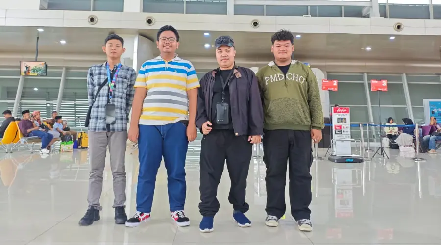 Gambar Berita Empat Mahasiswa Prodi Bahasa Inggris UMSurabaya Ikuti Magang Internasional di Yala, Thailand