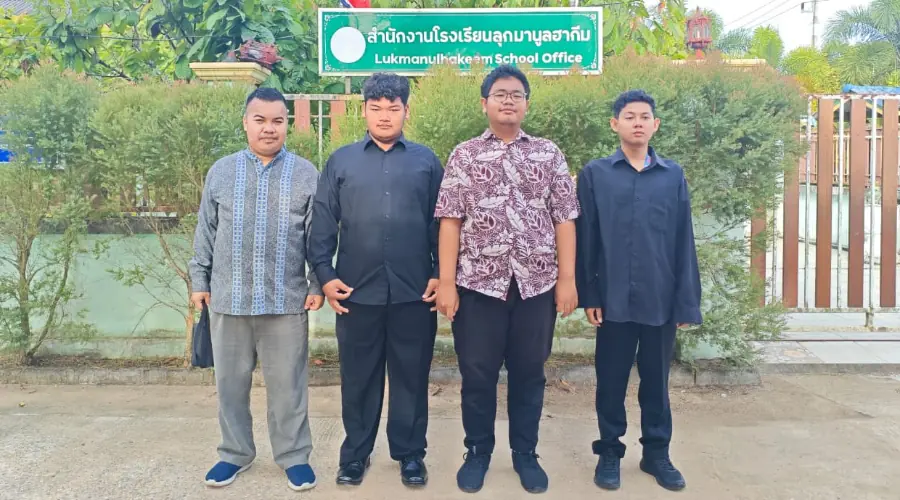 Gambar Berita Empat Mahasiswa UMSurabaya Ikuti Magang Internasional di Yala, Thailand