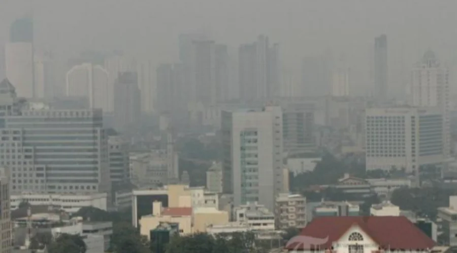 Gambar Artikel Polusi Udara Sebabkan Penuaan Dini? Dosen FK UM Surabaya Sarankan Hal Ini