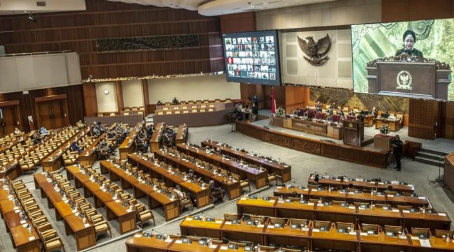 Gambar Artikel Ramai Calon DPR bisa Daftar Pemilu 2024 Tanpa SKCK, Ini Tanggapan Pakar Hukum UM Surabaya