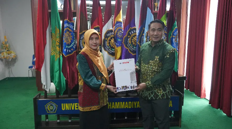 Latest News Resmi Dilantik jadi Dekan, dr. Laily Irfana Pimpin FK UMSURA 2025–2029