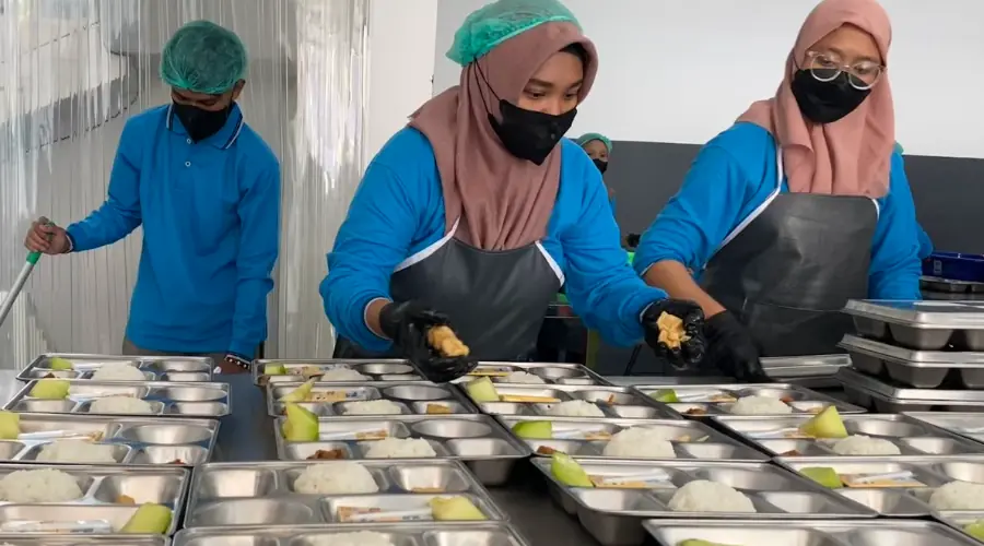 Gambar Berita Respon Pakar Kesehatan UMSURA Saol Usulan Bangun SPPG MBG di Kampus