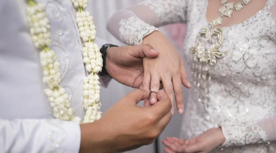 Gambar Artikel Soal Calon Pengantin Melafalkan Pancasila saat Akad Pernikahan, Ini Tanggapan Dosen FAI UM Surabaya