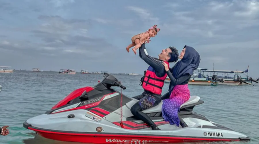 Gambar Artikel Soal Kasus Selebgram yang Ajak Balita Naik Jetsky Tanpa Jaket Pengaman, Ini Kata Dosen UM Surabaya