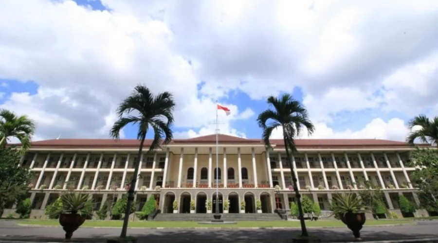 Gambar Artikel Soal Larangan LGBT di UGM, Dosen FAI UM Surabaya Beri Tanggapan Ini