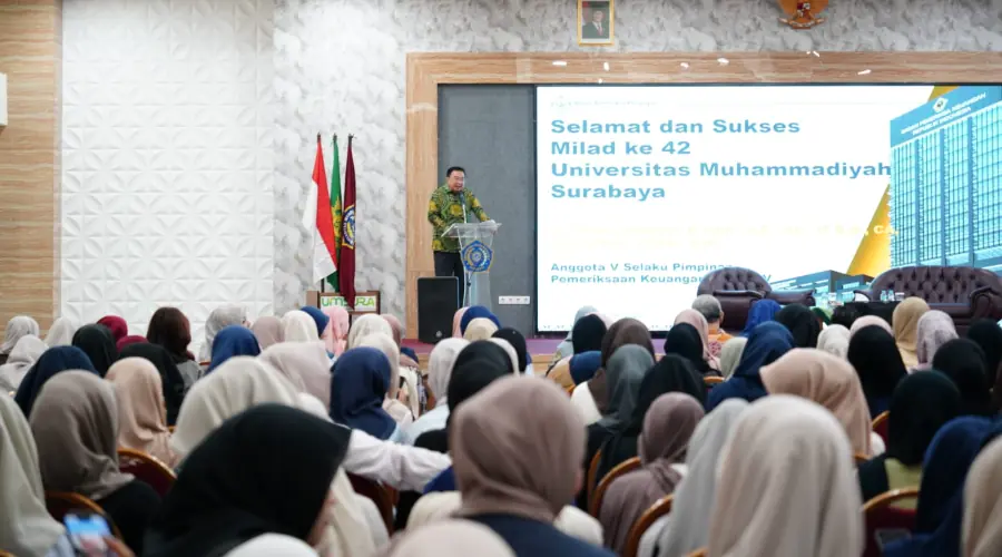 Berita Terbaru UMSURA Hadirkan BPK RI Bobby Adhityo, Bahas Transparansi Keuangan Negara hingga Tantangan AI di Dunia Pendidikan
