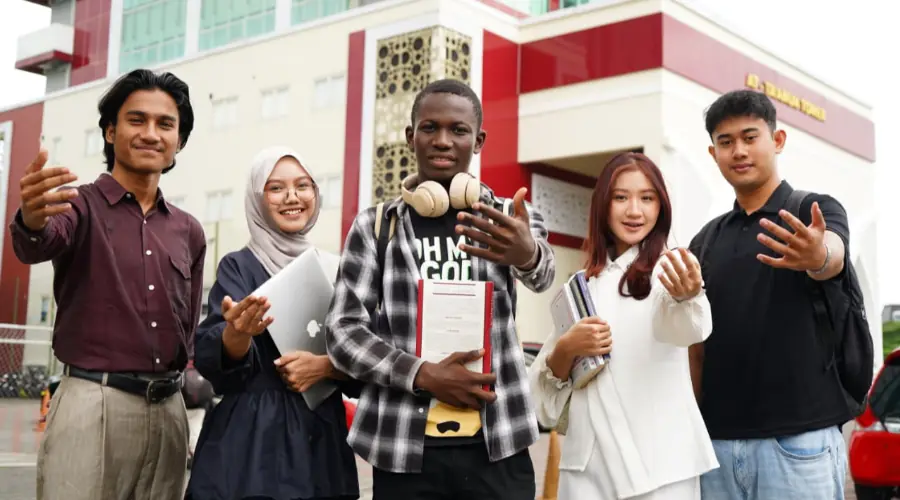 Berita Terbaru Universitas Muhammadiyah Surabaya Berikan Potongan DPP 20% bagi 10 Pendaftar Pertama Prodi S1 Film dan Digital Industri
