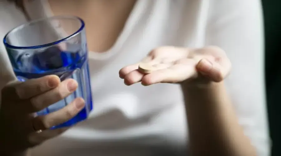 Gambar Artikel Viral Konsumsi Obat Cacing, Dokter FK UMSurabaya Ingatkan Risiko Konsumsi Sembarangan